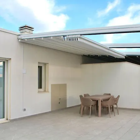 Skyline Veranda By Adriatic Living Apartamento Golem (Tirana)