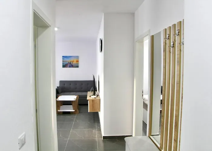 Skyline Veranda By Adriatic Living * Golem (Tirana)