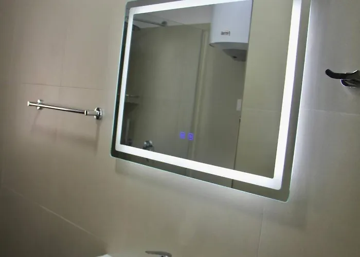 Skyline Veranda By Adriatic Living Apartmán Golem (Tirana)